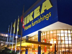 Fondatore Ikea dona 6 milioni di euro alla sua città 