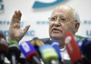 Gorbaciov: "Il vero virus non è l'Ebola, ma gli Usa"