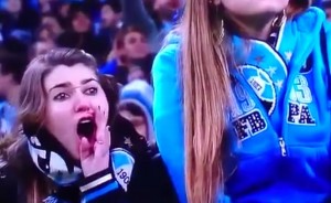 Tifosa Gremio urla "macaco" al portiere avversario (VIDEO)