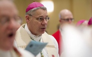 Pedofilia: vescovo Robert Finn indagato dal Vaticano, dice stampa Usa