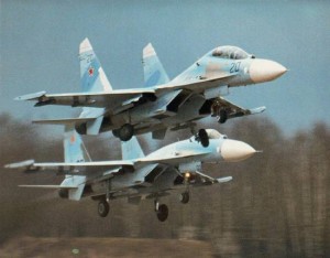 Allarme Nato: "26 aerei militari russi nei cieli Ue". Caccia partono per intercettarli