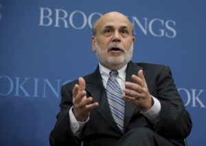Ben Bernanke, niente mutuo dalla banca: "Troppo precario". Come se Draghi...