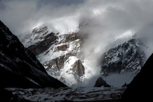 Nepal, tempesta di neve sull'Himalaya: oltre 20 vittime