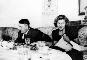 Eva Braun e Adolf Hitler facevano sesso a distanza