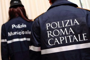 Roma, "street control": il "radar" sulla macchina dei vigili fa multe a raffica