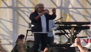 Beppe Grillo al Circo Massimo: "Voglio esercito a Genova prima di Renzi" VIDEO
