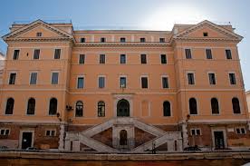 Il liceo scientifico Cavour a Roma