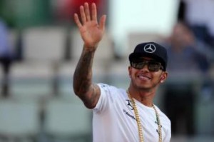 F1, Abu Dhabi: Lewis Hamilton vince ed è campione mondo su Mercedes