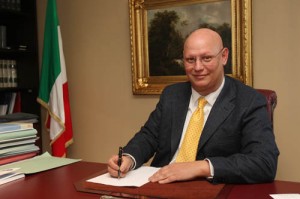 Paolo Saltarelli, ex presidente Cassa Ragionieri, arrestato. "Mazzetta da 1 mln"