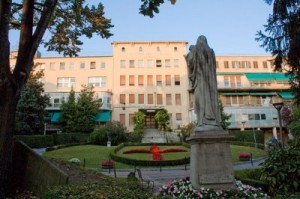 Trieste, medici ospedale sottovalutano laringite e la dimettono: bimba muore