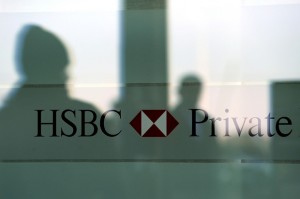Hsbc Private Bank, accusa di frode e riciclaggio: avrebbe aiutato clienti a evadere tasse