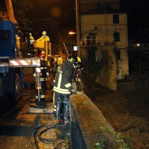 Alluvione Genova, day after: franano anche i cimiteri, allerta senza fine