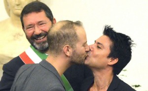 Nozze gay: ostracismo di Alfano, prefetti, Vaticano. Europa e natura dicono altro