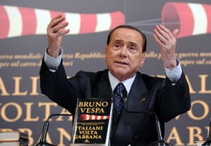 Berlusconi: "Salvini goleador non leader. Affianchiamo all'Euro altra moneta"