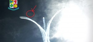 Ufo avvistato durante esibizione delle Frecce Tricolori a Forte dei Marmi VIDEO