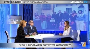 Maria Elena Boschi: "Matteo Salvini a petto nudo, foto imbarazzanti" VIDEO