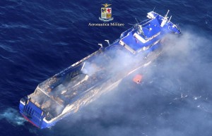 Norman Atlantic, 11 vittime. Giallo sui dispersi, odissea rientro per naufraghi