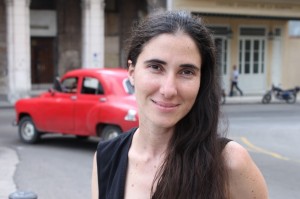 Cuba: Yoani Sanchez e marito rilasciati, Bruguera ancora in cella