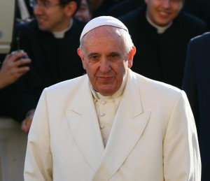 Papa Francesco: "Famiglia non è un'ideologia. E non è perfetta"