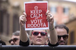 Presidente Repubblica, quei tweet e troll che affossarono Prodi cercando Rodotà