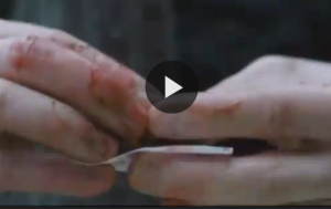 "Sigarette rollate fanno male come le altre", campagna choc in Inghilterra VIDEO