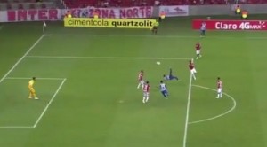 Joao Pedro VIDEO gol rovesciata dal limite dell’area, la rete impossibile