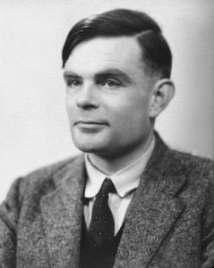 Alan Turing, scuse Gb per reato omosessualità. Nuovo appello: "Grazia per 49mila gay"