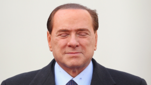 Berlusconi, sconto di pena ma resta incandidabile per il 2018
