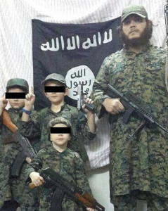Isis, due australiani in un nuovo video di decapitazione. Uno con figli piccoli