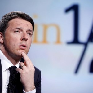 Renzi vs Landini: "Fallito con Fiom, tenta politica" e Boldrini: "Sia arbitro"