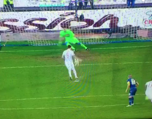 Napoli-Inter 2-2. VIDEO gol-pagelle: Icardi cucchiaio, Higuain-Hamsik top
