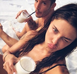 Belen Rodriguez e Stefano De Martino (foto Instagram)