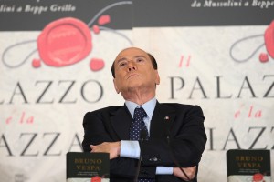 Berlusconi spendeva mezzo milione l'anno per le "cene eleganti", Ruby esclusa 