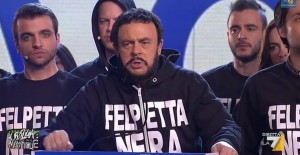 VIDEO YouTube: Crozza-Salvini canta "Felpetta Nera" 
