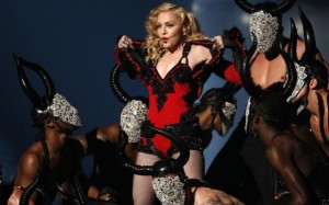 Madonna: "Ho il toy boy perché miei coetanei tutti sposati con figli"