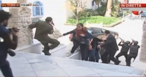 Tunisi, attentato Museo del Bardo: licenziati funzionari alla sicurezza 