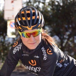Elisa Longo Borghini vince Giro delle Fiandre. Prima ciclista italiana a farlo