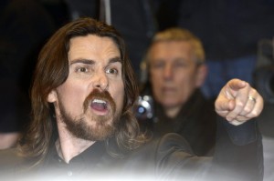 Christian Bale ha difeso Amy Adams da molestie regista American Hustle