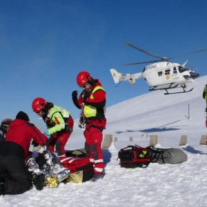Pasqua, valanga killer: un morto a Corno alle Scale, feriti in Valle d'Aosta