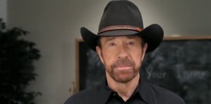 Chuck Norris contro Obama: ​"Con Jade Helm 15 vuole sottomettere il Texas"
