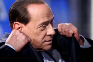 Berlusconi: "Rischio deriva autoritaria. Italiani presto capiranno chi è Renzi"
