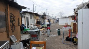 Milano, Pisapia dà casa ai rom per 50 euro al mese: inchiesta Il Giornale