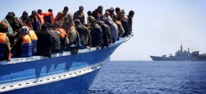 Libia: "Accordo tra Isis e scafisti, miliziani tra i migranti sui barconi"