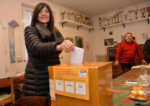 Matteo Renzi, ossessione Liguria: paradigma a tre facce del voto regionale
