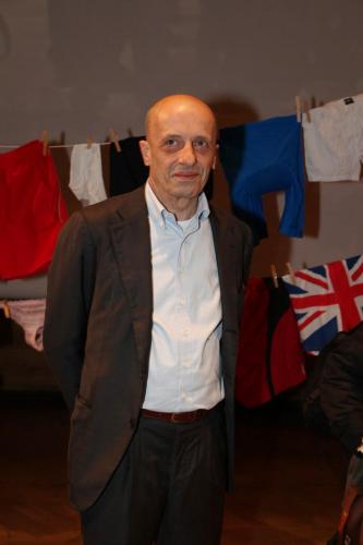 Media incarcerati: Antonio Cipriani, nuovo caso Sallusti. E anche L'Unità...