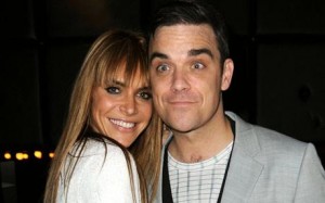 Ayda Field, moglie Robbie Williams, denunciata per molestie sessuali