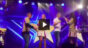 Video YouTube: Arshavin scatenato su palco durante concerto in Russia