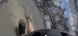 Gb: insulta automobilista e subito dopo cade dalla bici