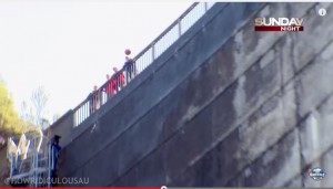 Video Youtube: canestro da una diga alta 126 metri