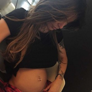 Guendalina Tavassi è incinta: terzo figlio, un maschio, per la ex GF FOTO